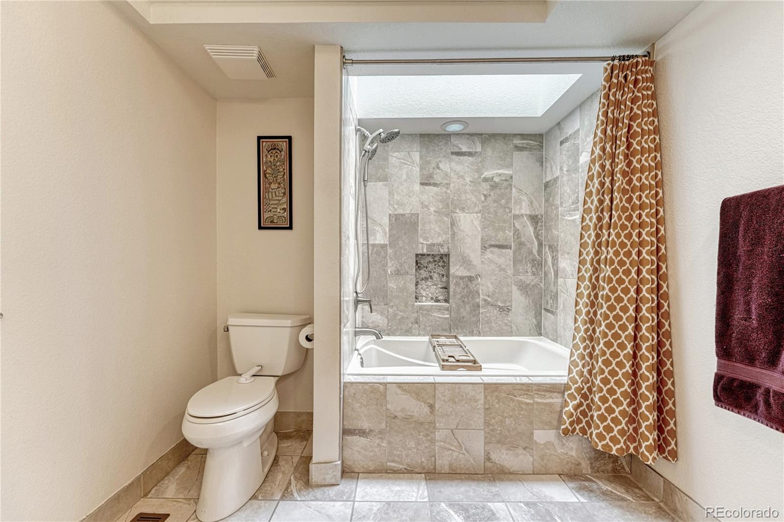 MLS Image #24 for 1120 s flower circle,lakewood, Colorado