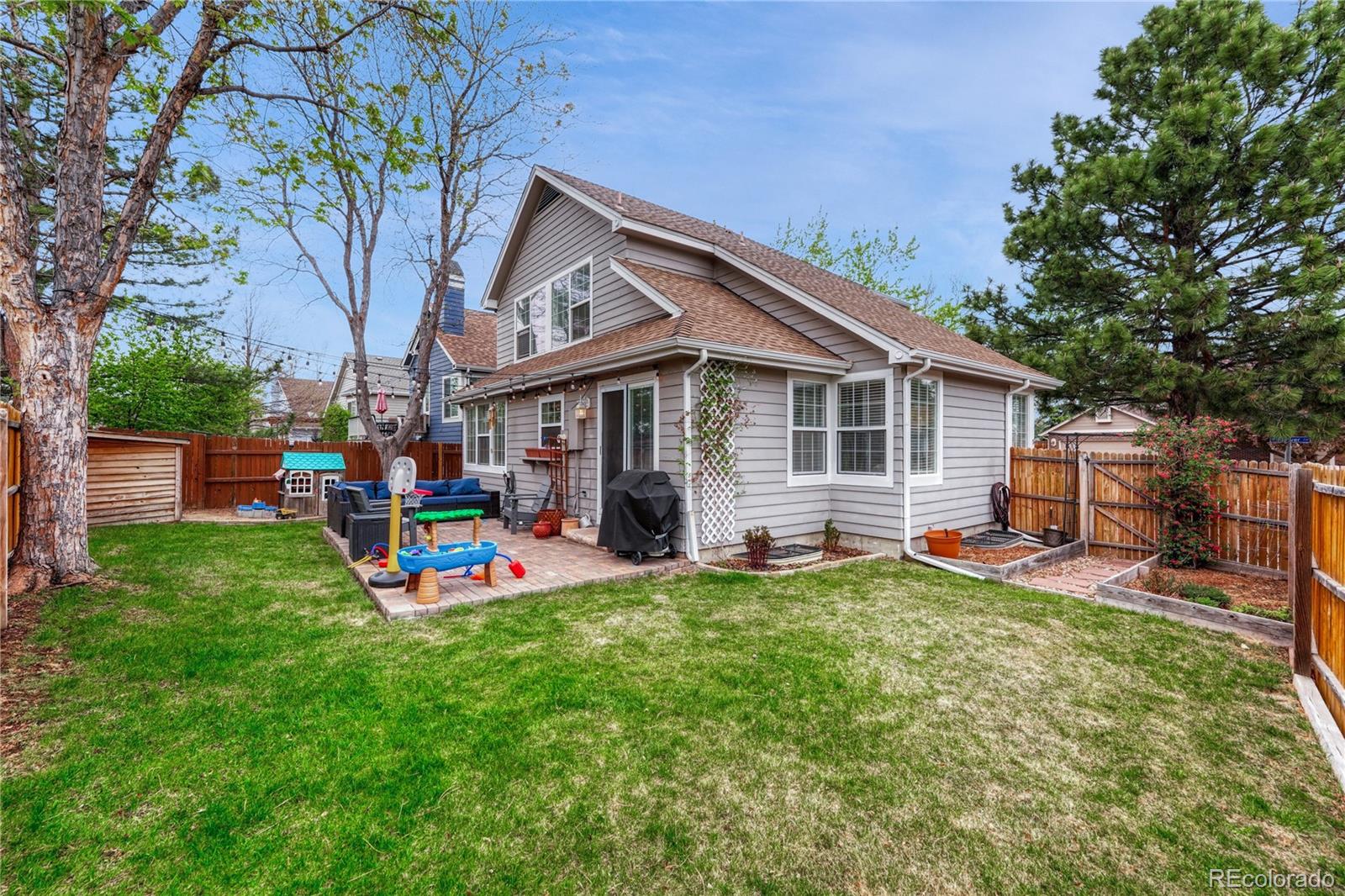 MLS Image #34 for 1120 s flower circle,lakewood, Colorado