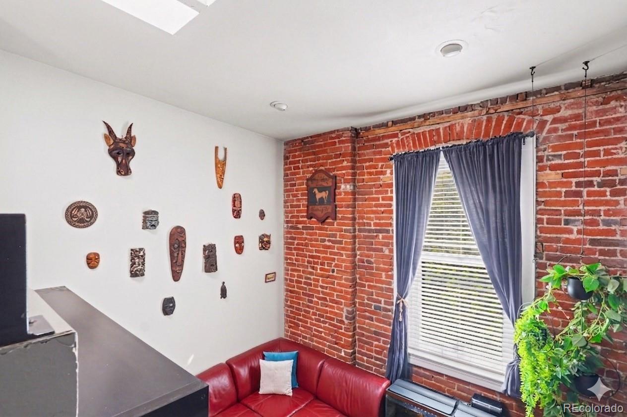 MLS Image #3 for 2193  arapahoe street,denver, Colorado