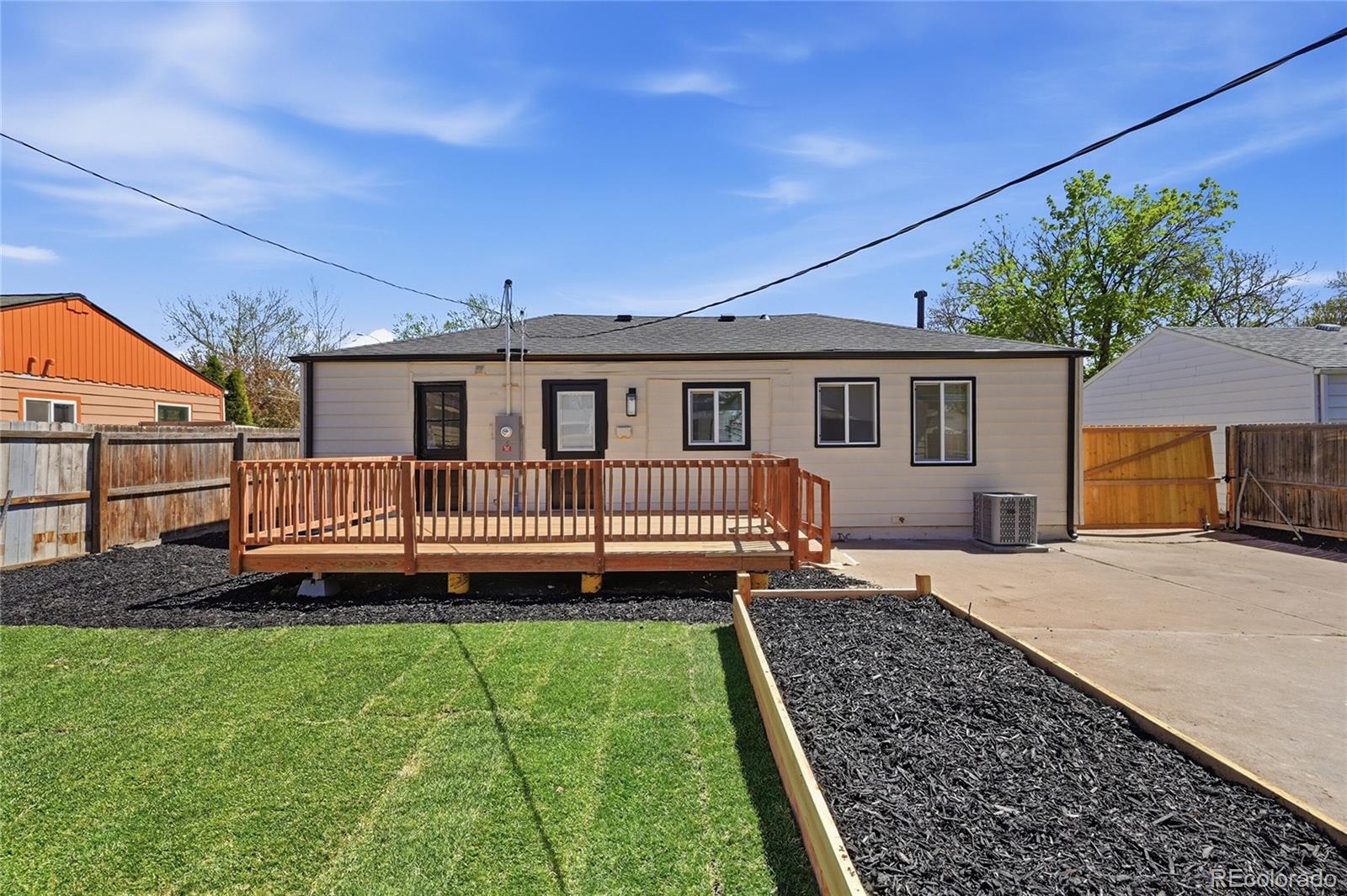 MLS Image #14 for 1965 s hooker circle,denver, Colorado