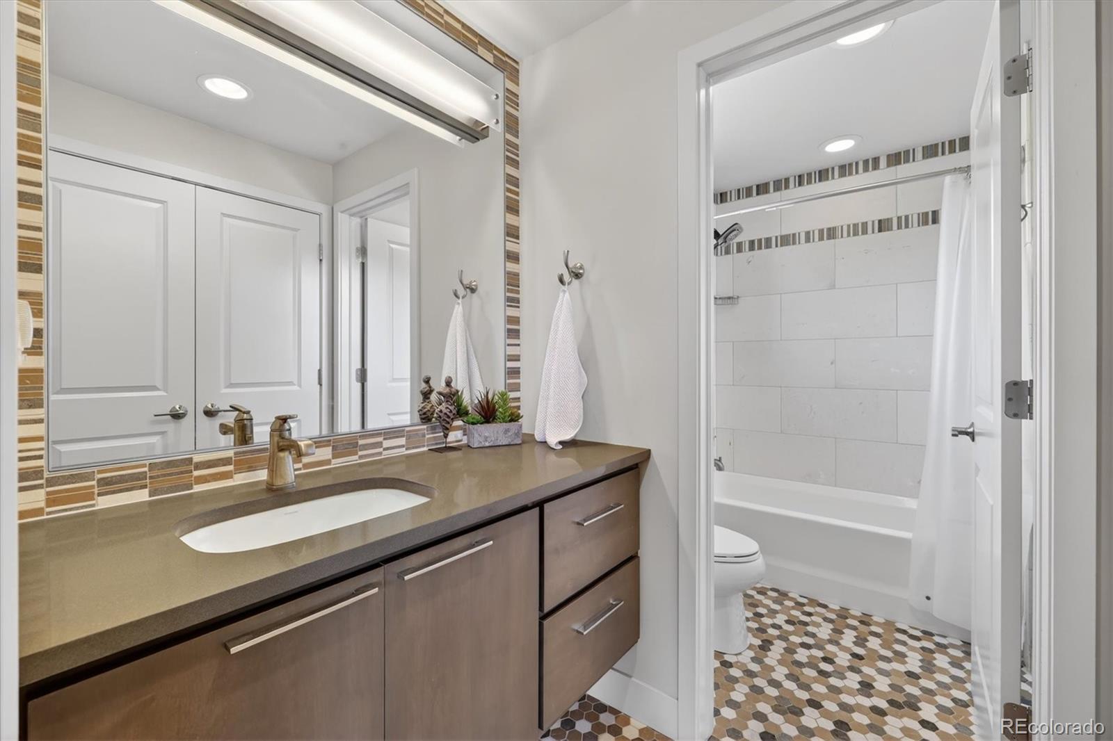 MLS Image #29 for 1730 w 67th avenue,denver, Colorado