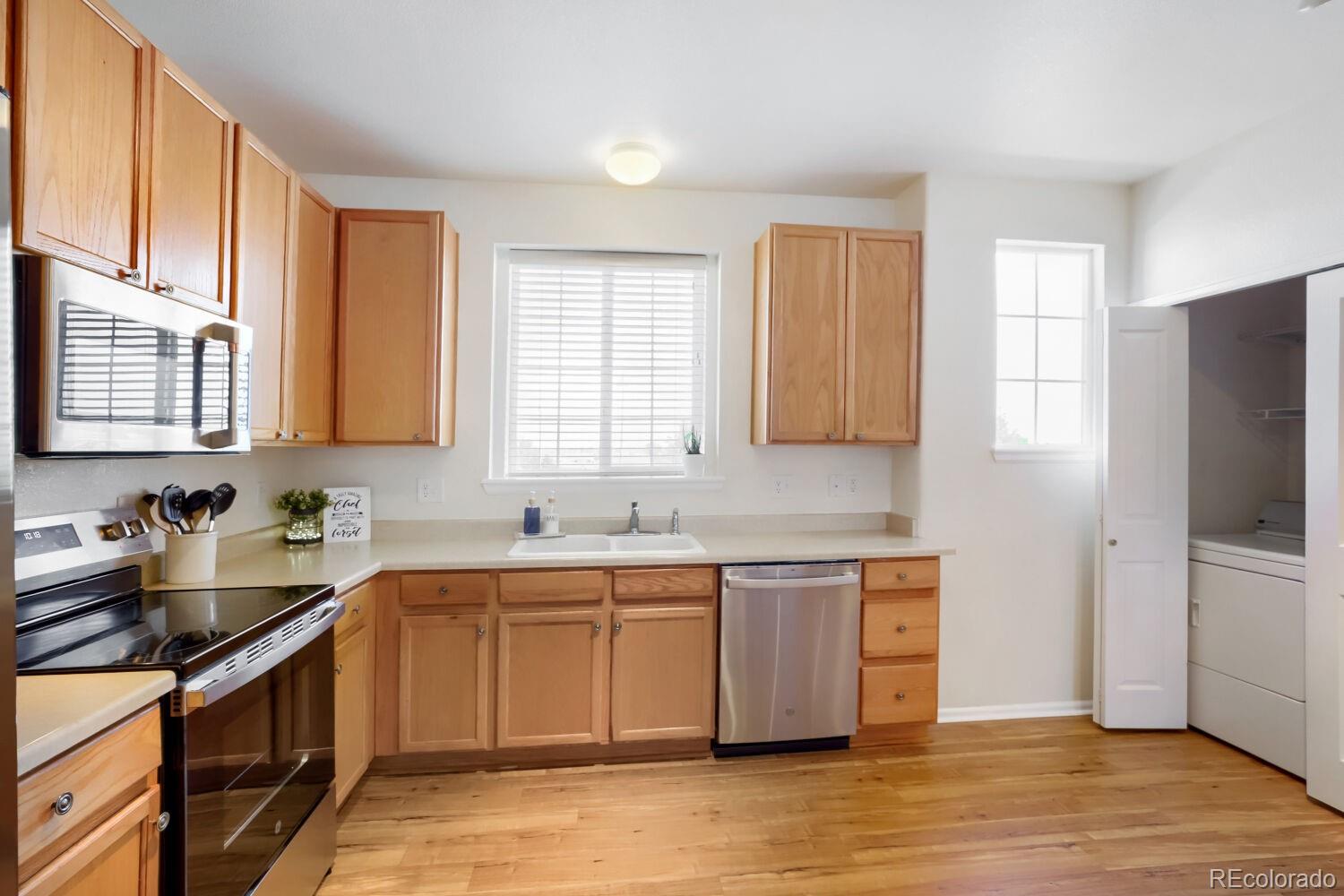MLS Image #12 for 14700 e 104th avenue,commerce city, Colorado