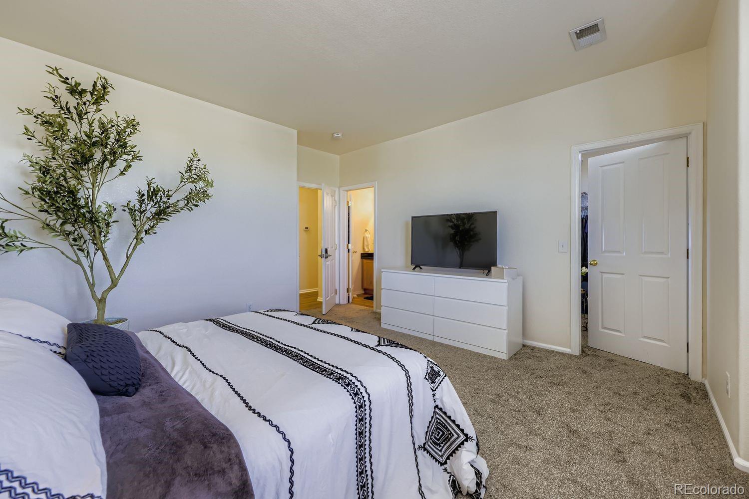 MLS Image #15 for 14700 e 104th avenue,commerce city, Colorado
