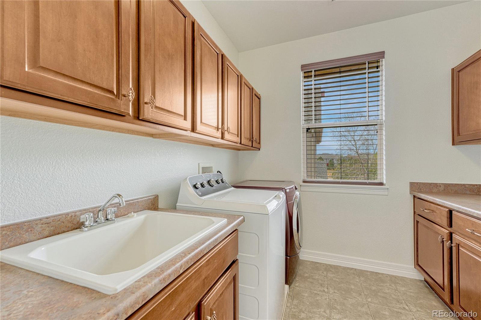 MLS Image #19 for 6825  robertsdale ,aurora, Colorado