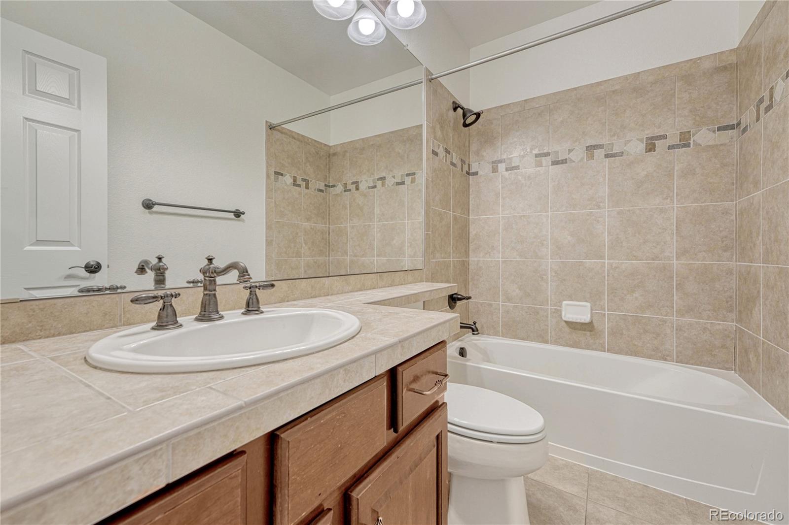 MLS Image #33 for 6825  robertsdale ,aurora, Colorado