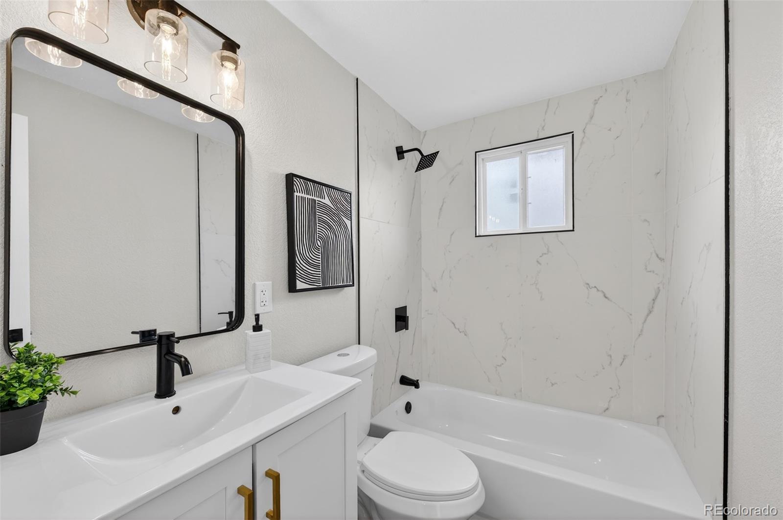 MLS Image #12 for 150 e 49th avenue,denver, Colorado