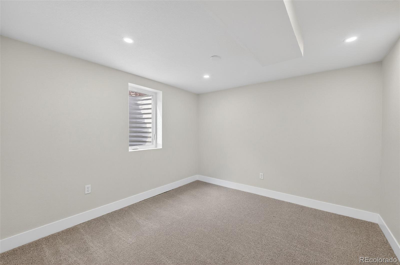 MLS Image #18 for 150 e 49th avenue,denver, Colorado