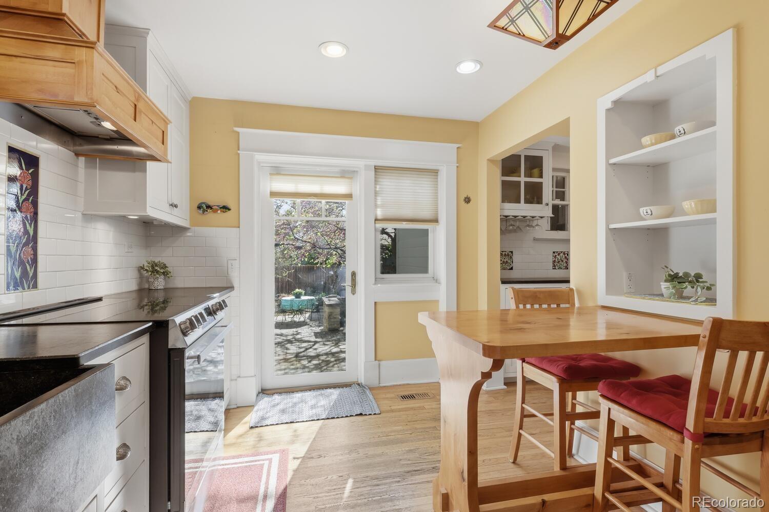 MLS Image #13 for 1630  albion street,denver, Colorado
