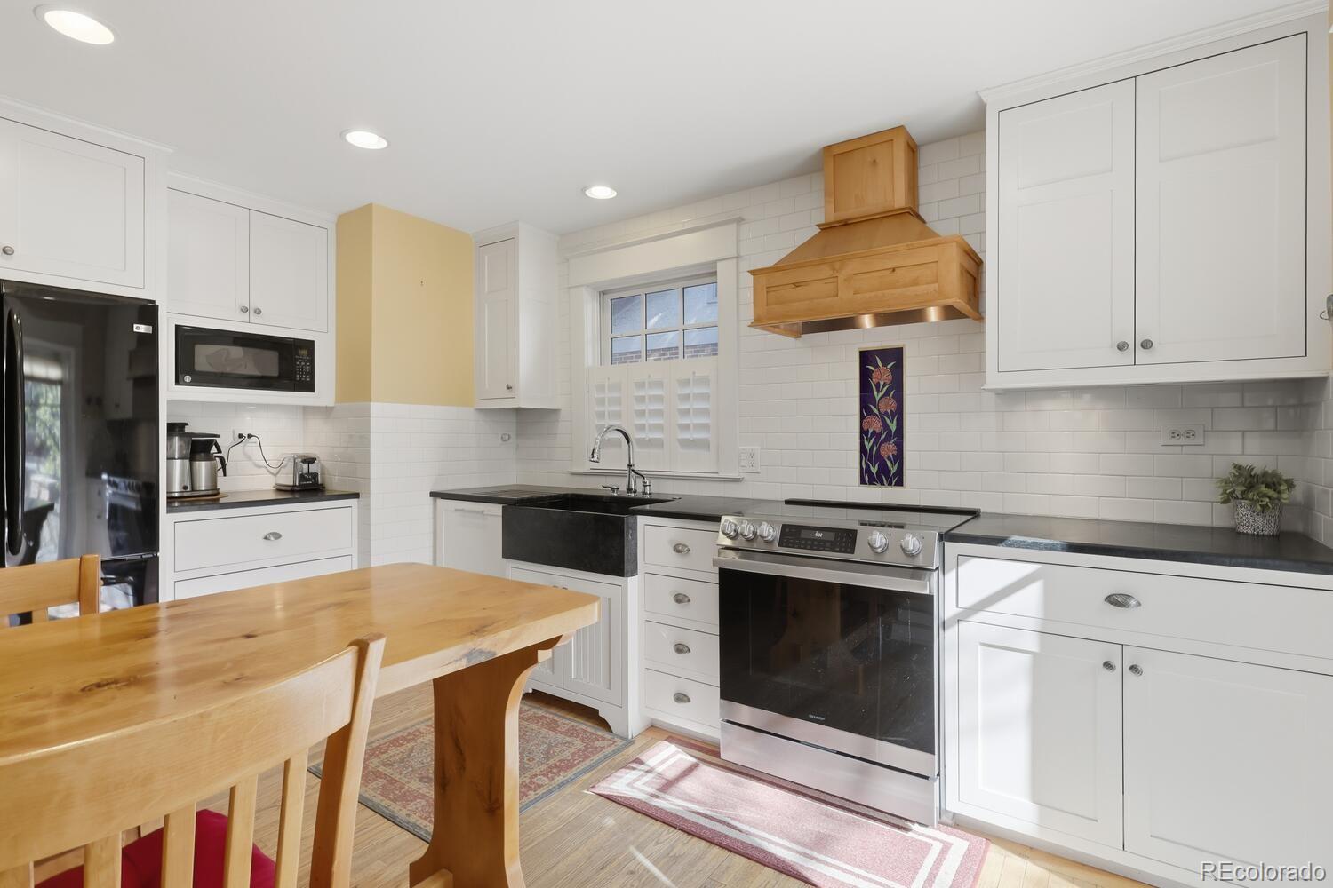 MLS Image #14 for 1630  albion street,denver, Colorado