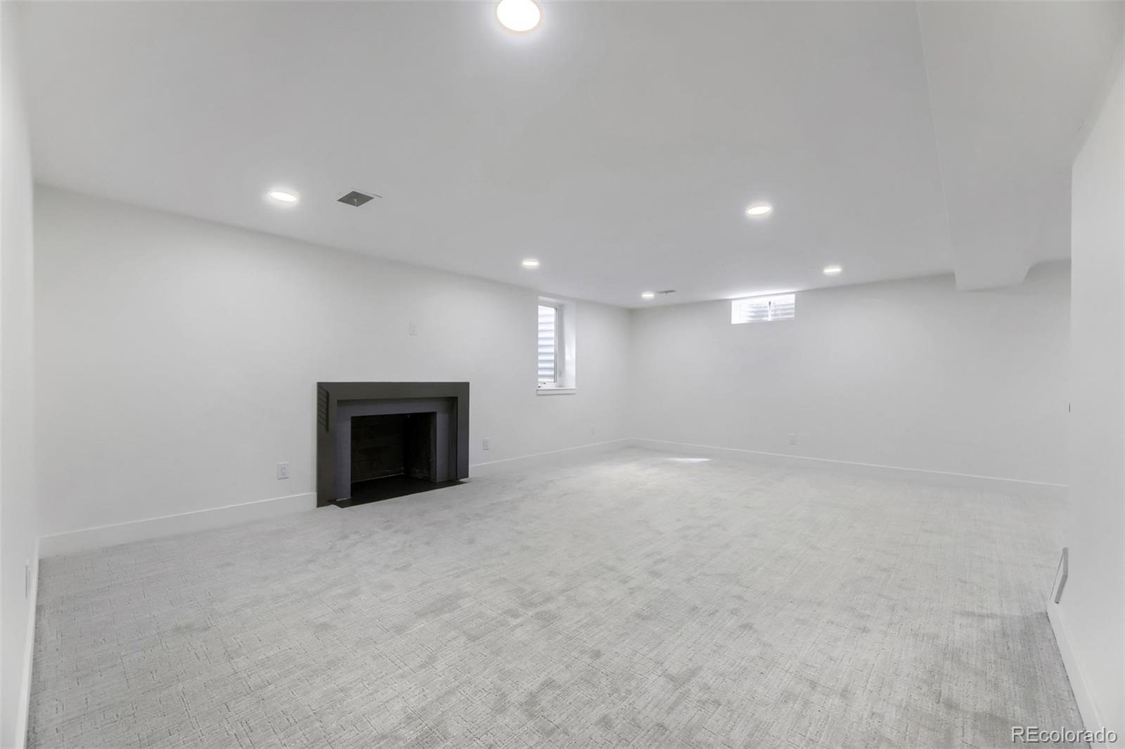 MLS Image #16 for 6101 e 3rd avenue,denver, Colorado