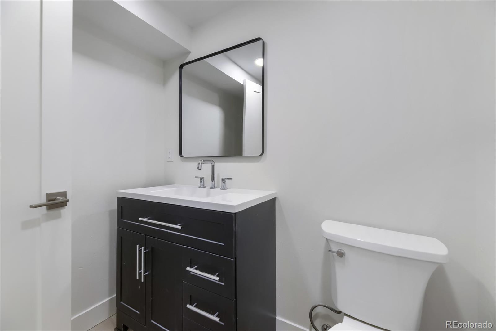 MLS Image #18 for 6101 e 3rd avenue,denver, Colorado