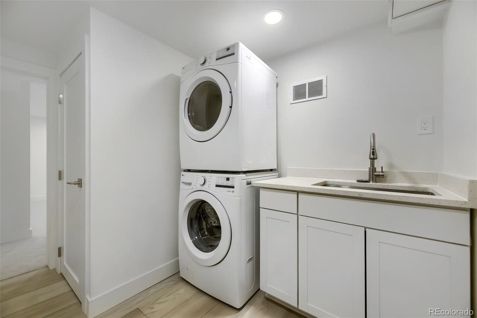 MLS Image #19 for 6101 e 3rd avenue,denver, Colorado