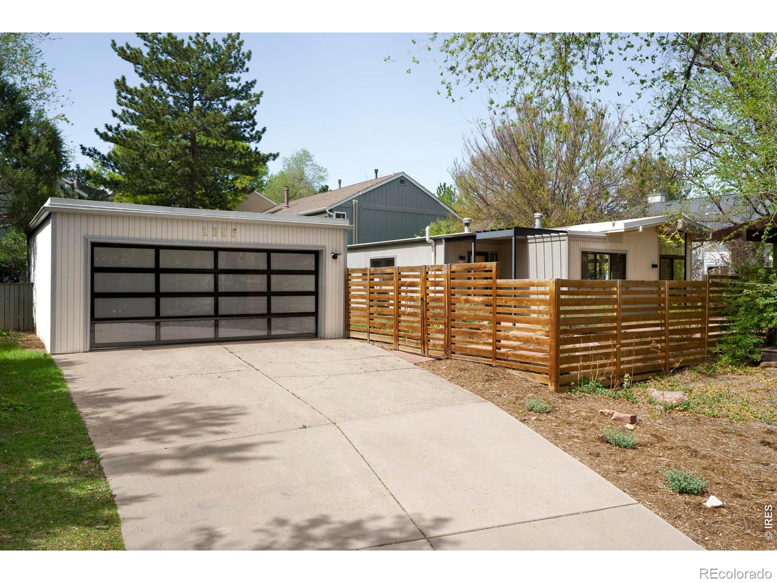 MLS Image #2 for 1305  oak court,boulder, Colorado