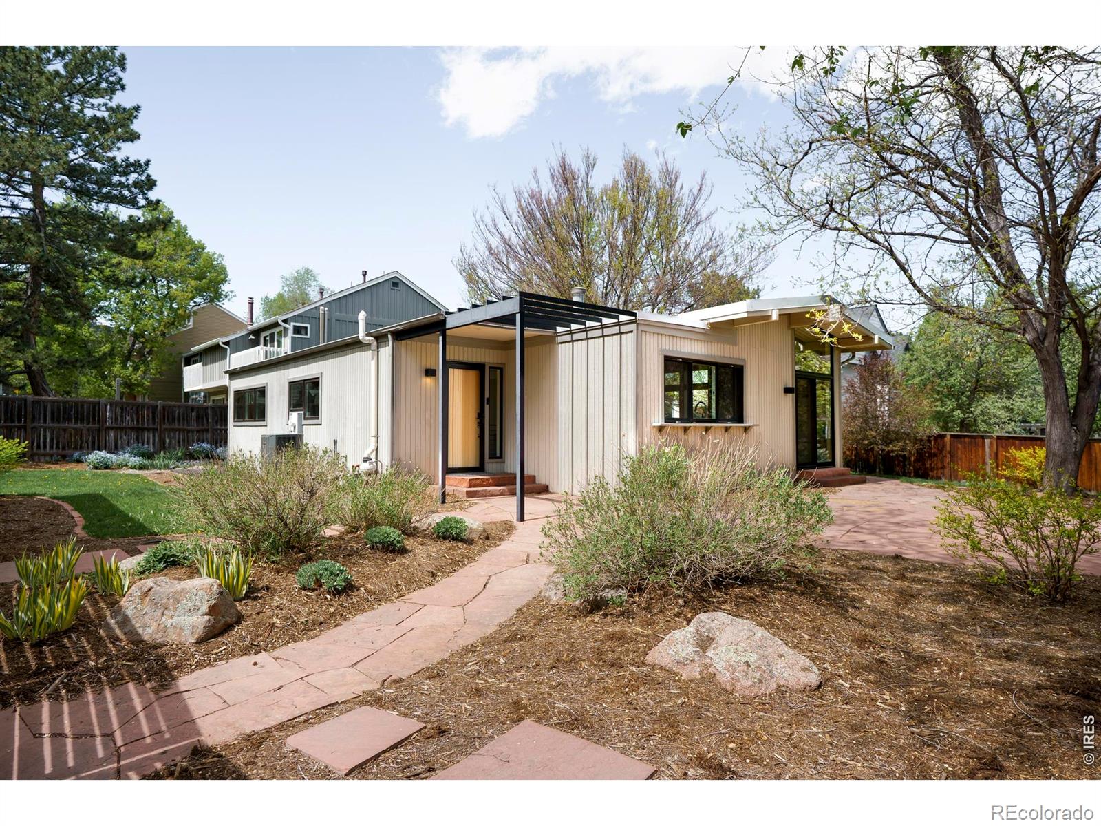 MLS Image #3 for 1305  oak court,boulder, Colorado