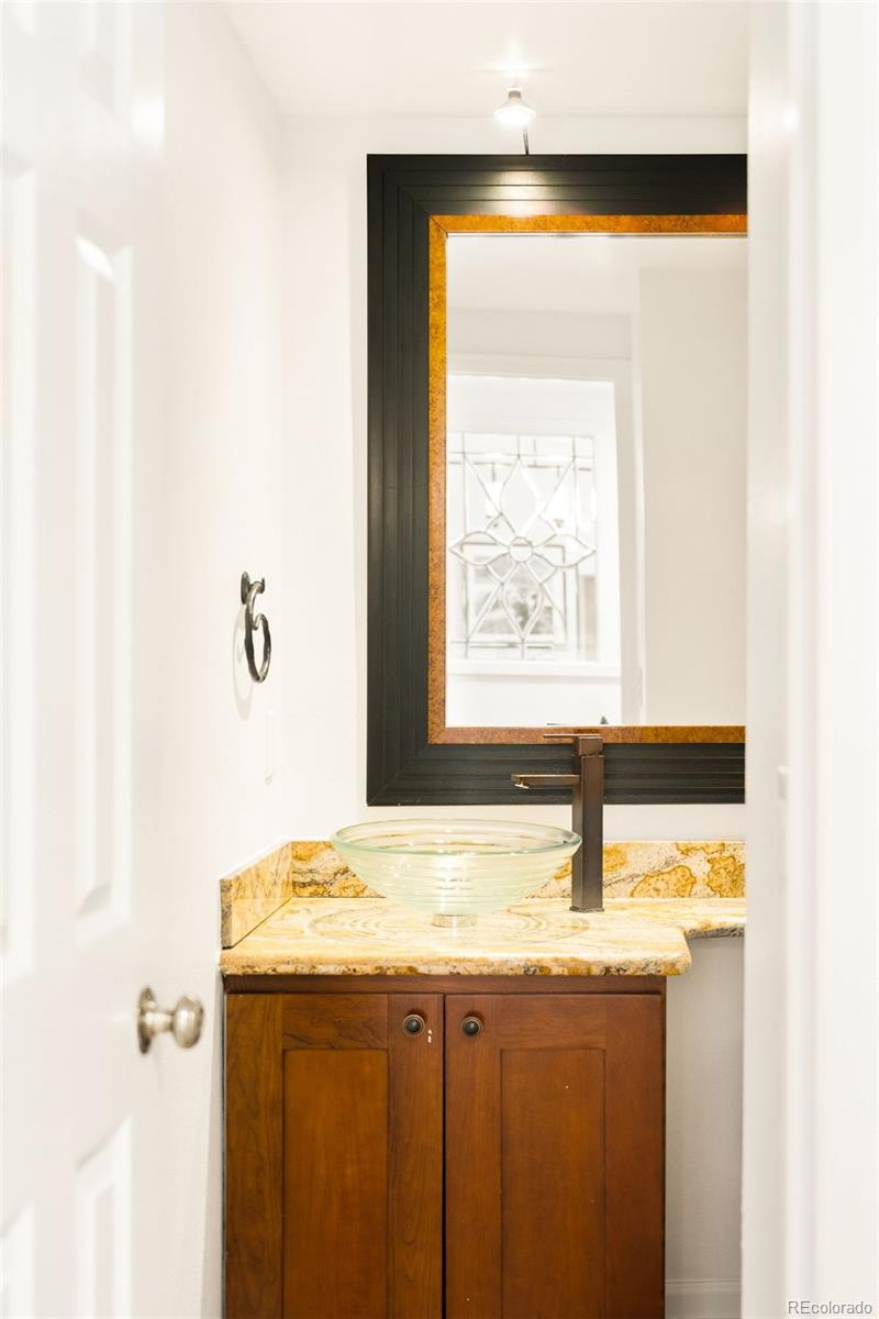 MLS Image #31 for 999 n emerson street,denver, Colorado