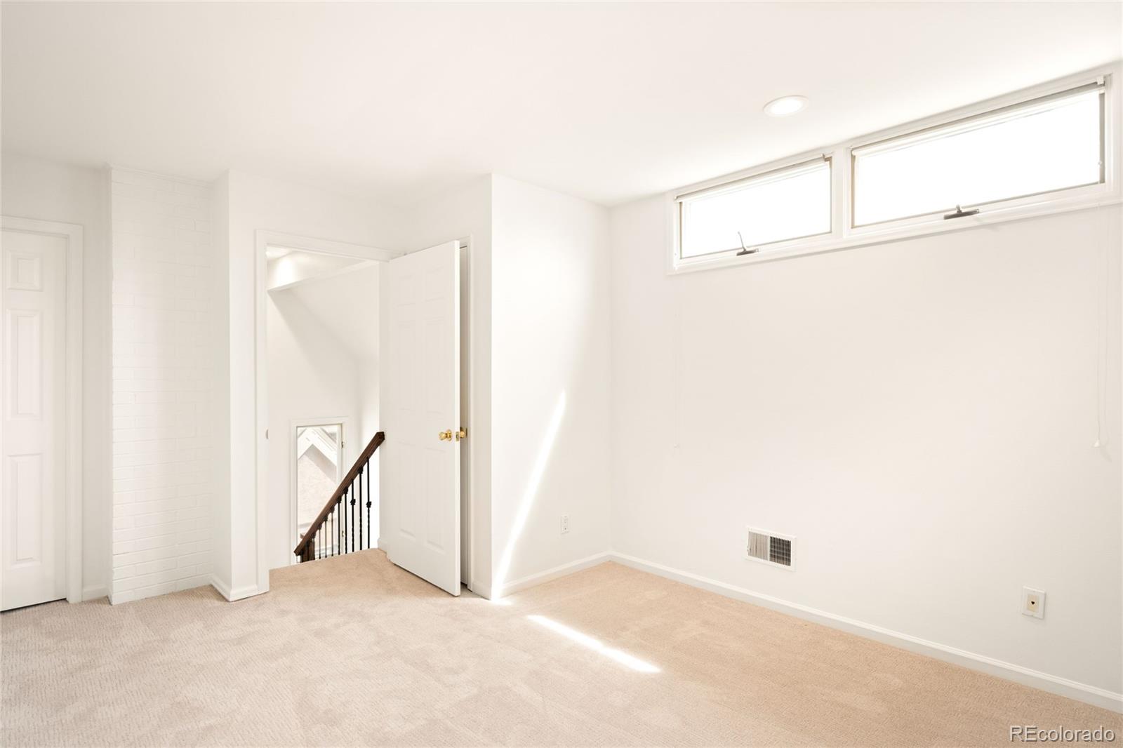 MLS Image #34 for 999 n emerson street,denver, Colorado