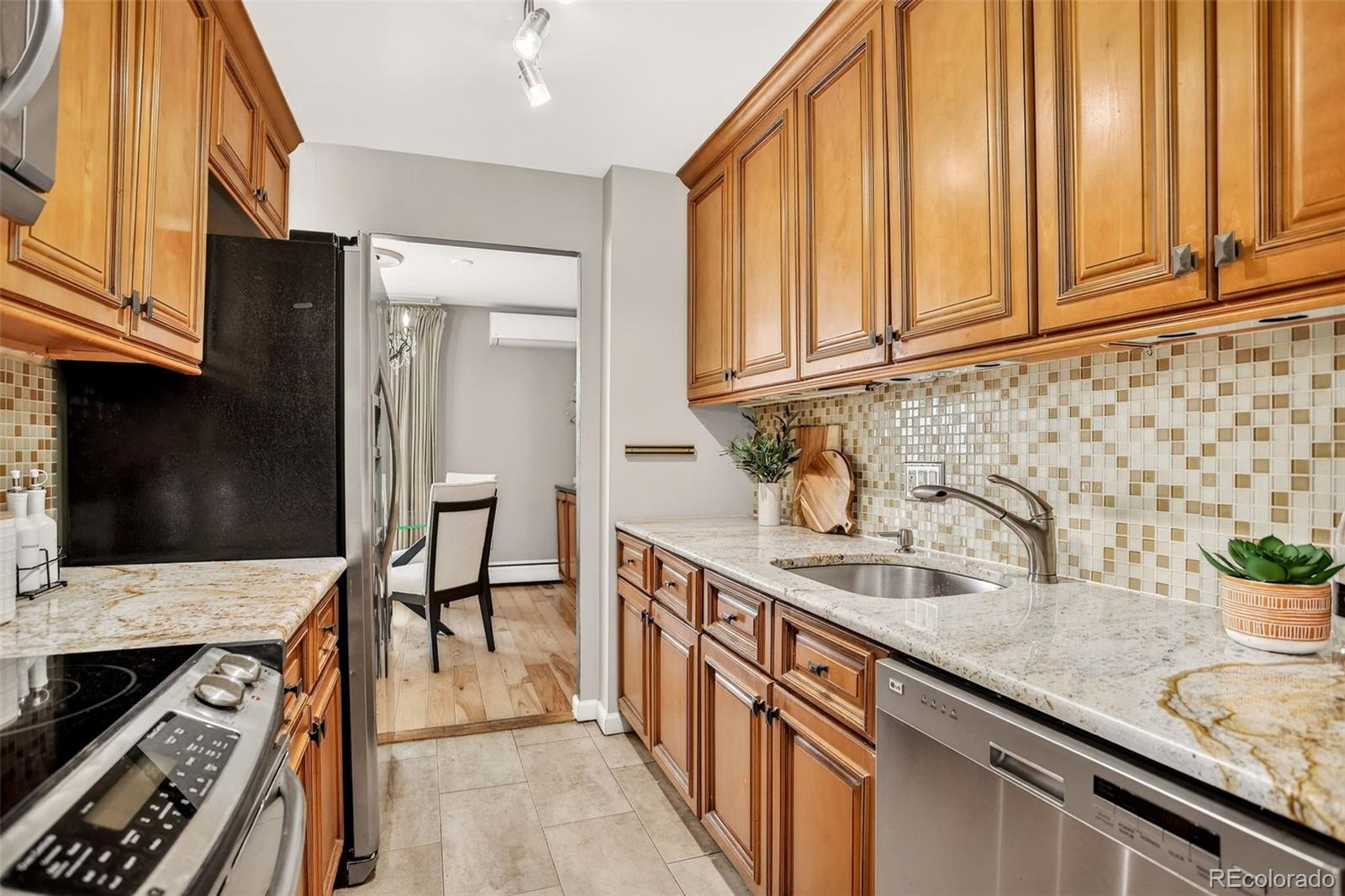 MLS Image #12 for 955  eudora street 607e,denver, Colorado