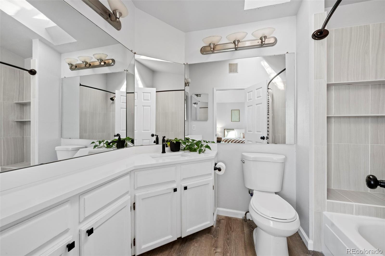 MLS Image #11 for 9577 w nichols place,littleton, Colorado