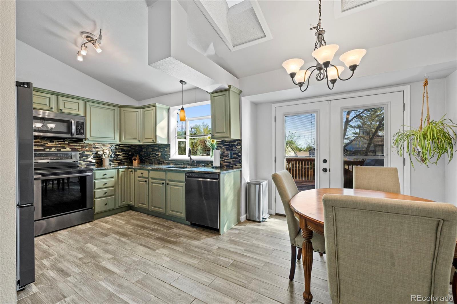 MLS Image #4 for 9577 w nichols place,littleton, Colorado
