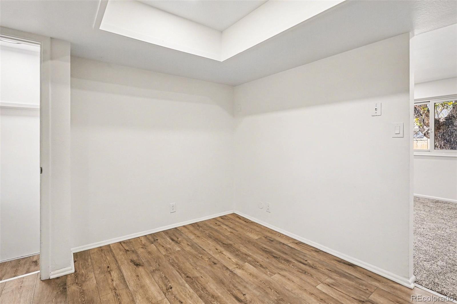 MLS Image #11 for 5034  scranton court,denver, Colorado