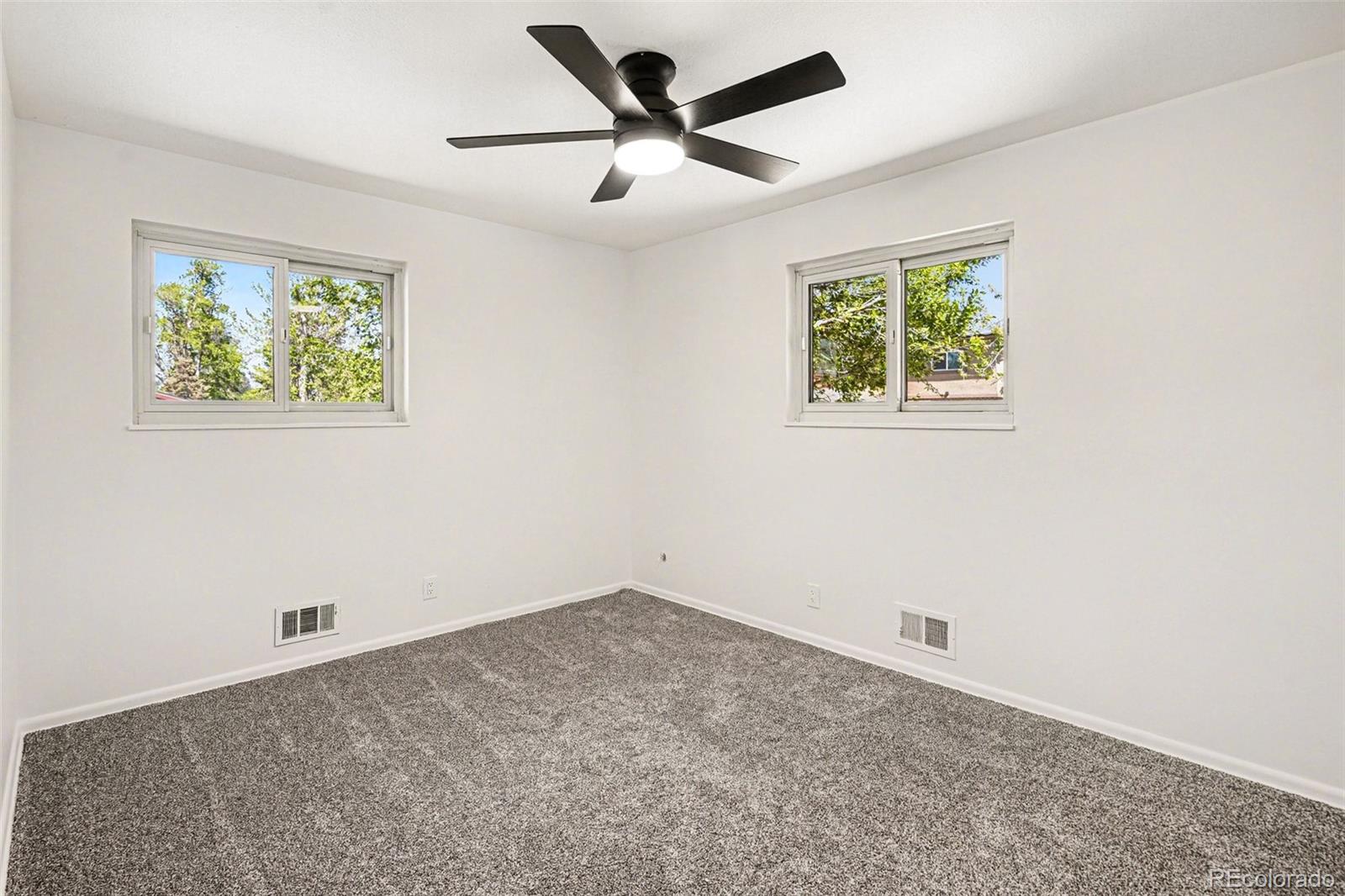 MLS Image #17 for 5034  scranton court,denver, Colorado