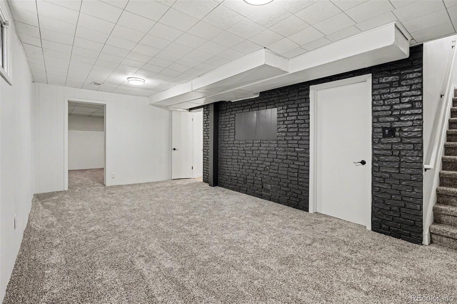 MLS Image #20 for 5034  scranton court,denver, Colorado