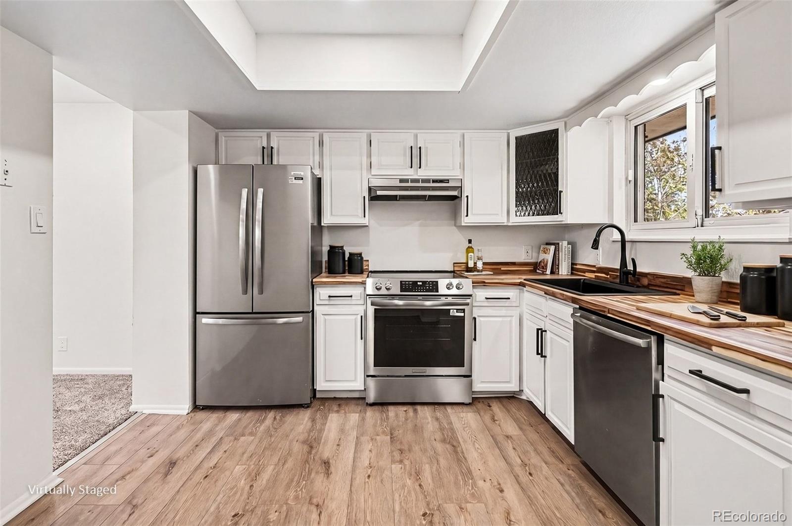 MLS Image #9 for 5034  scranton court,denver, Colorado