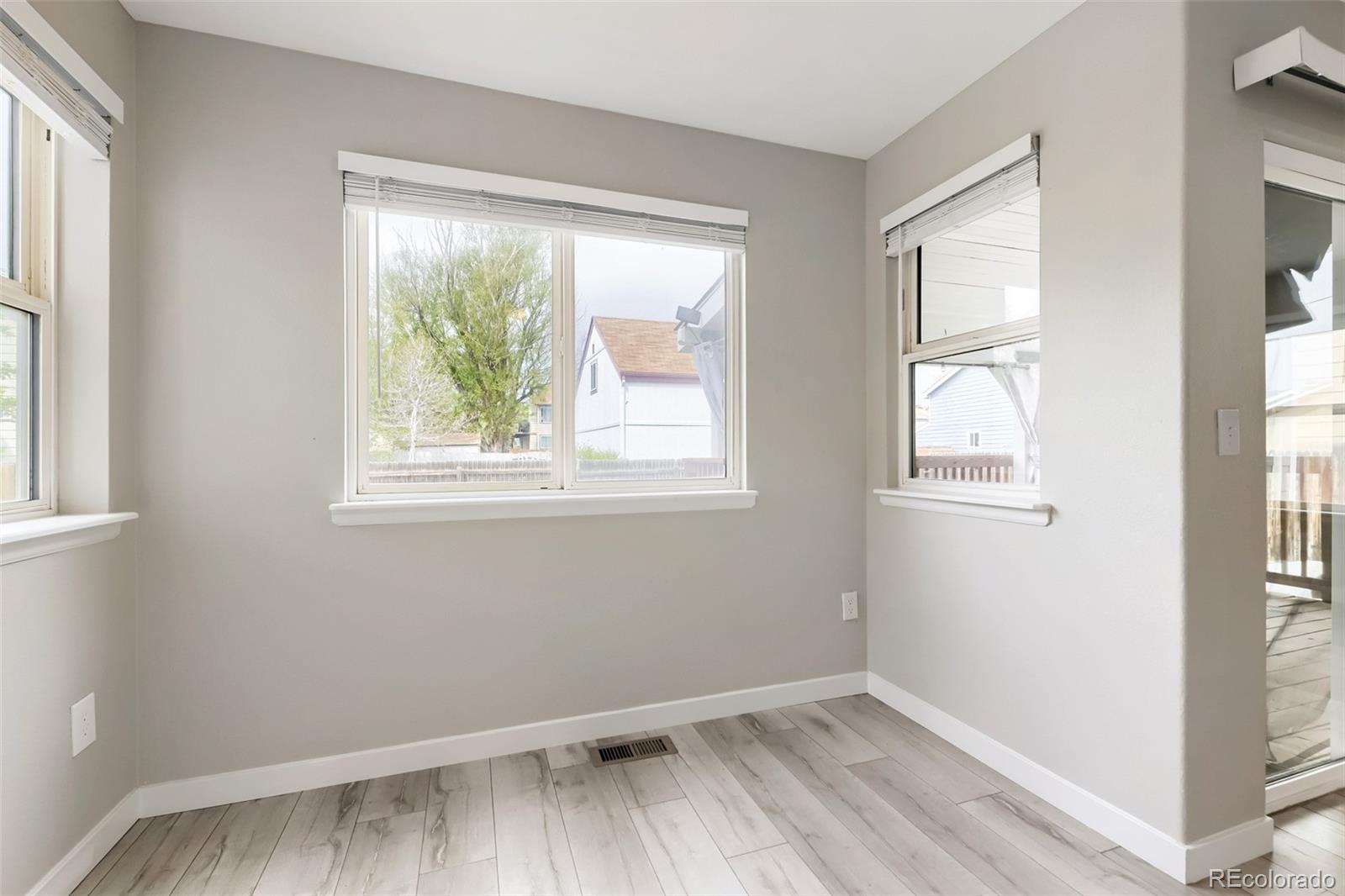 MLS Image #11 for 12831  royal court,broomfield, Colorado