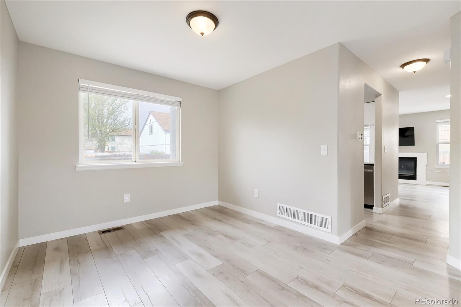 MLS Image #4 for 12831  royal court,broomfield, Colorado