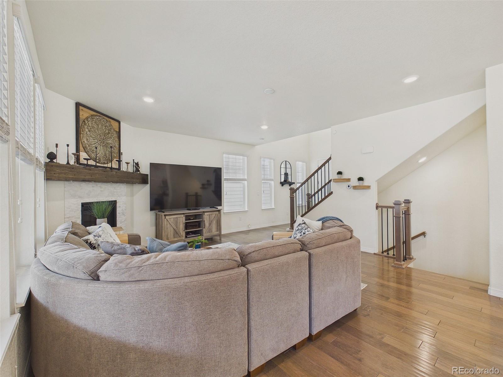 MLS Image #15 for 19011 w 84th avenue,arvada, Colorado