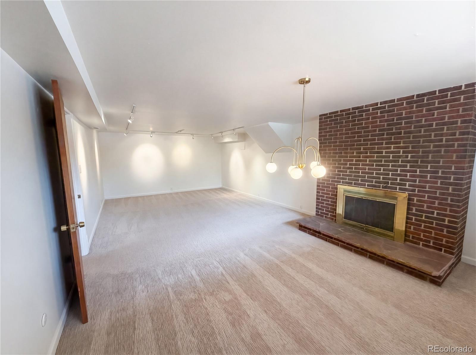 MLS Image #12 for 1539 s van gordon court,lakewood, Colorado
