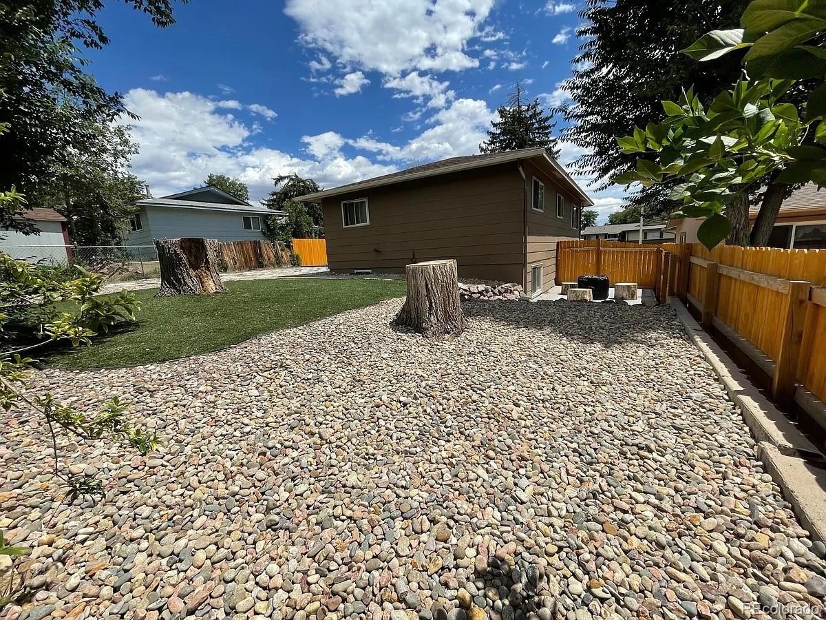 MLS Image #14 for 424  redwood ,colorado springs, Colorado