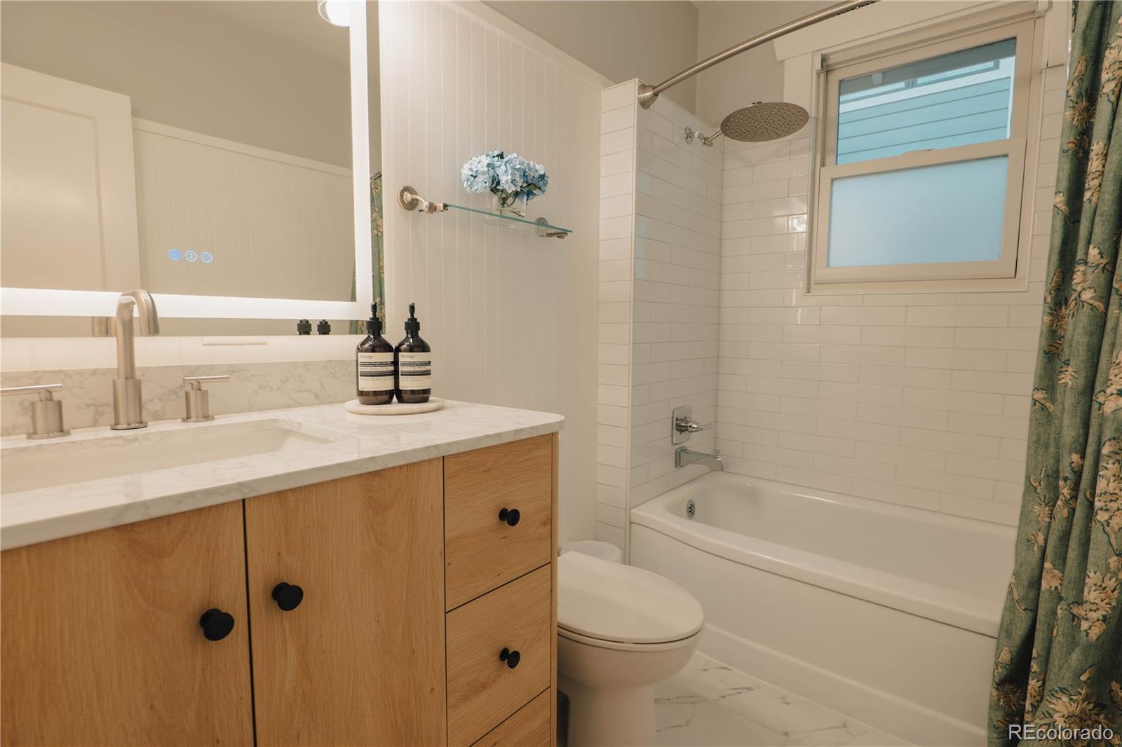 MLS Image #10 for 963  jackson street,denver, Colorado