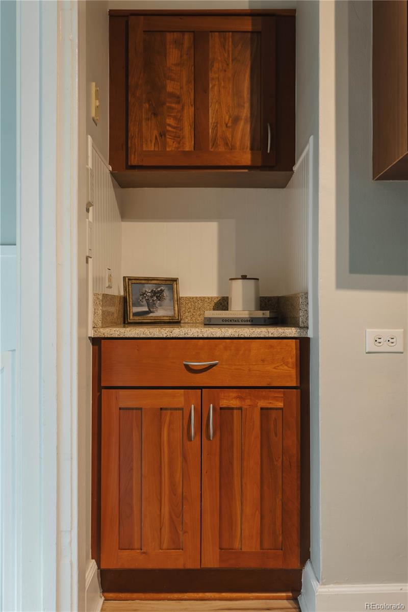 MLS Image #7 for 963  jackson street,denver, Colorado