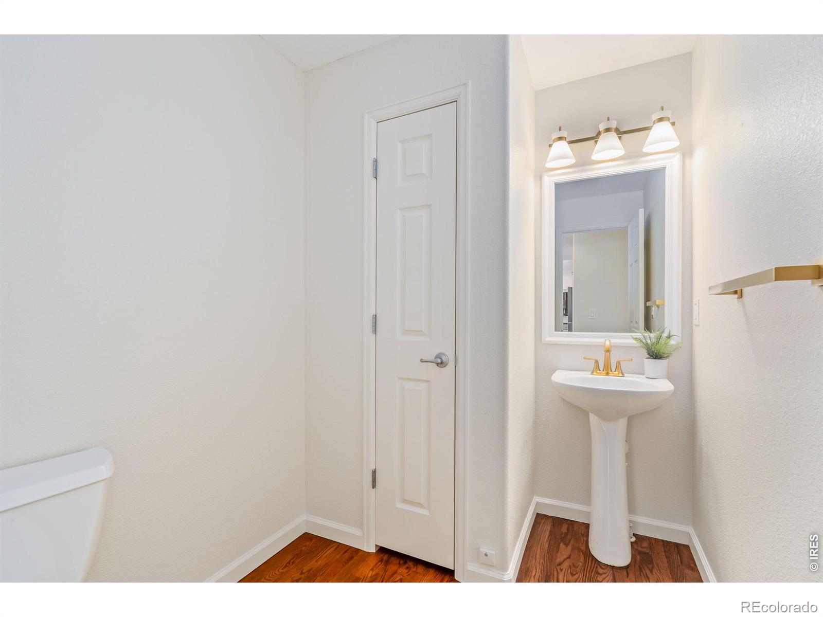 MLS Image #14 for 845  province road,fort collins, Colorado