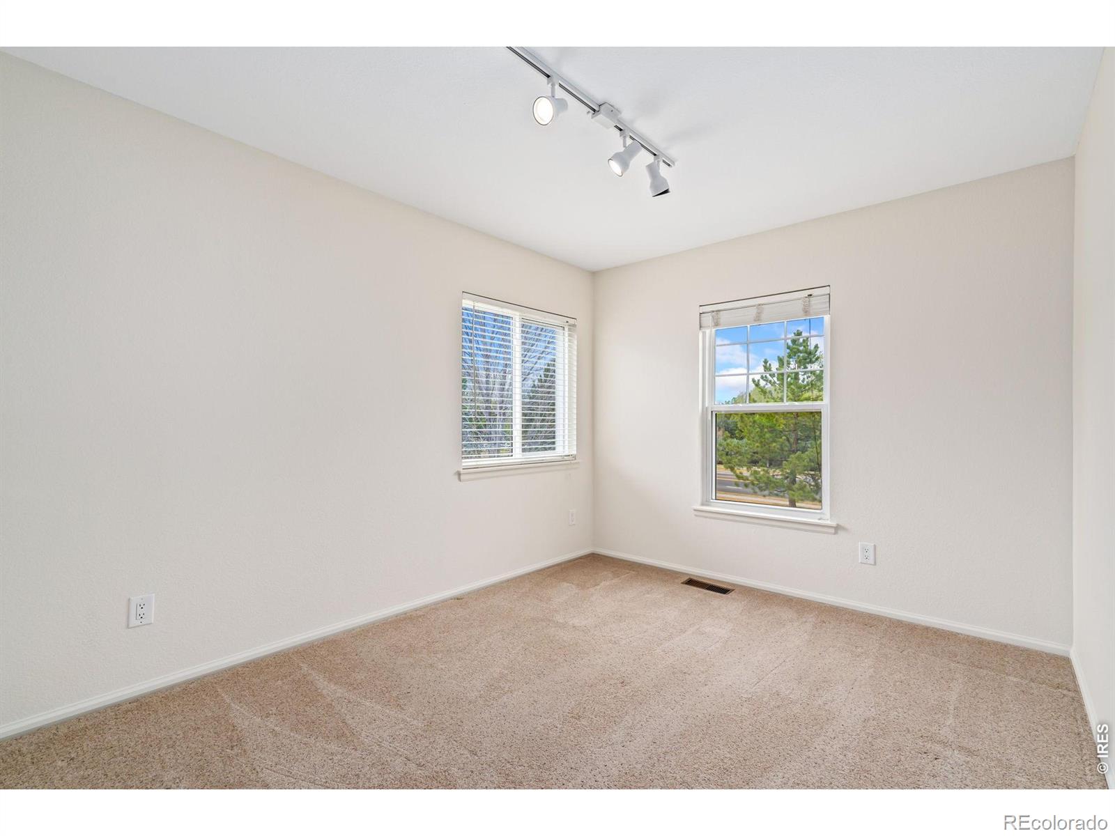 MLS Image #24 for 845  province road,fort collins, Colorado