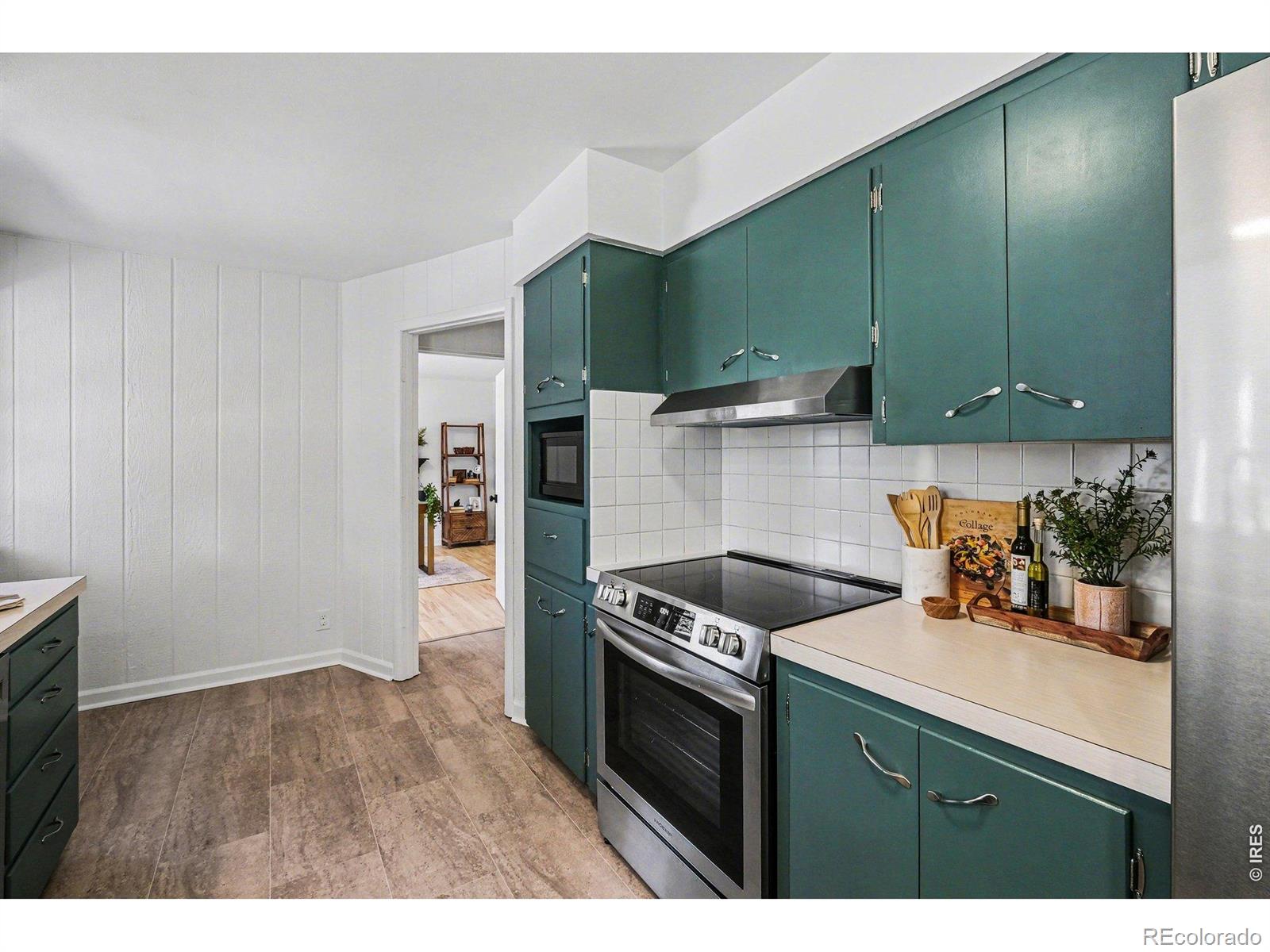 MLS Image #16 for 105  columbia road,fort collins, Colorado