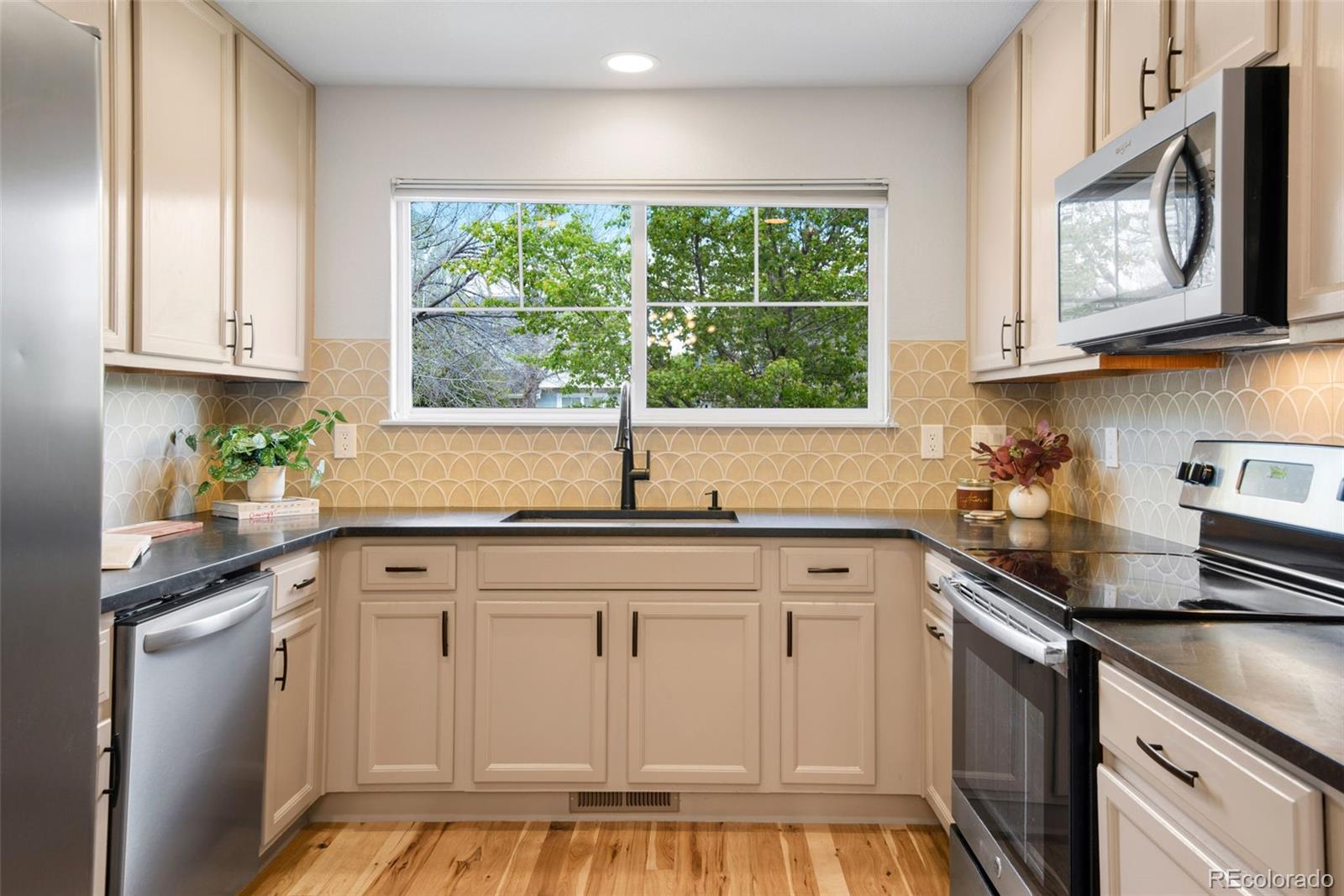 MLS Image #13 for 5115  corbett drive,fort collins, Colorado