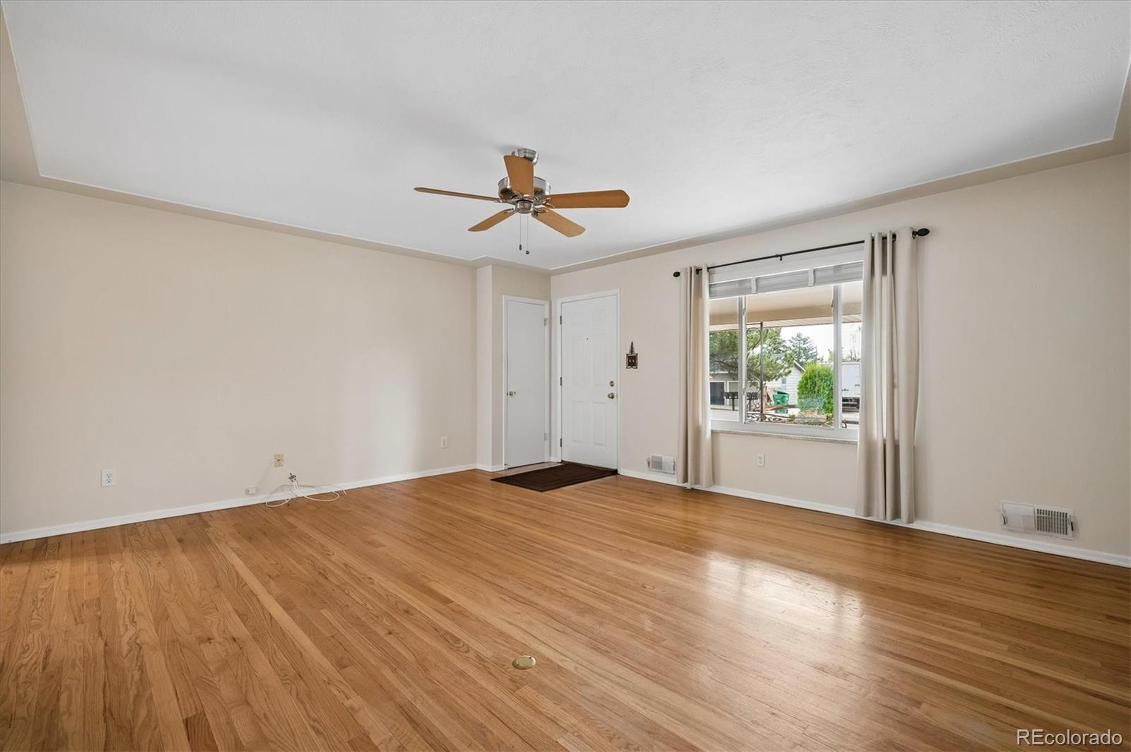 MLS Image #4 for 8329 s allison street,littleton, Colorado