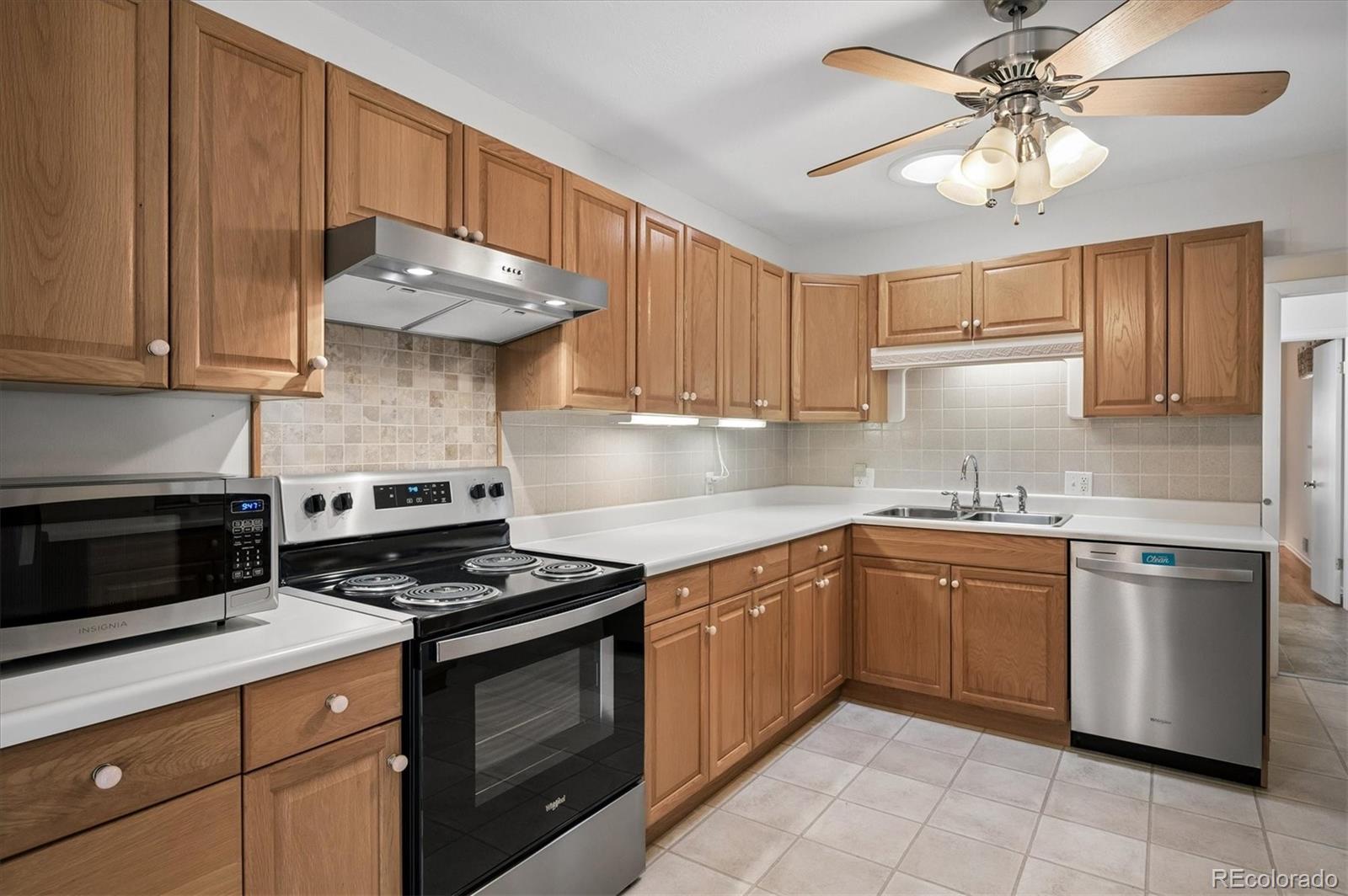 MLS Image #7 for 8329 s allison street,littleton, Colorado