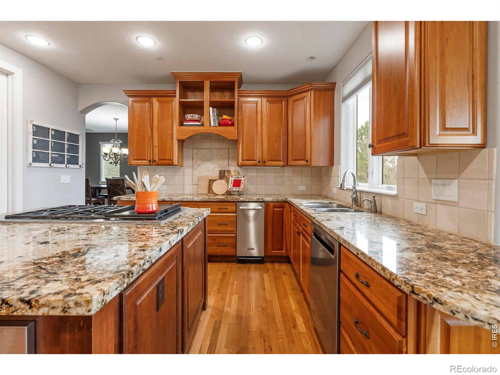 MLS Image #5 for 8712  portico lane,longmont, Colorado