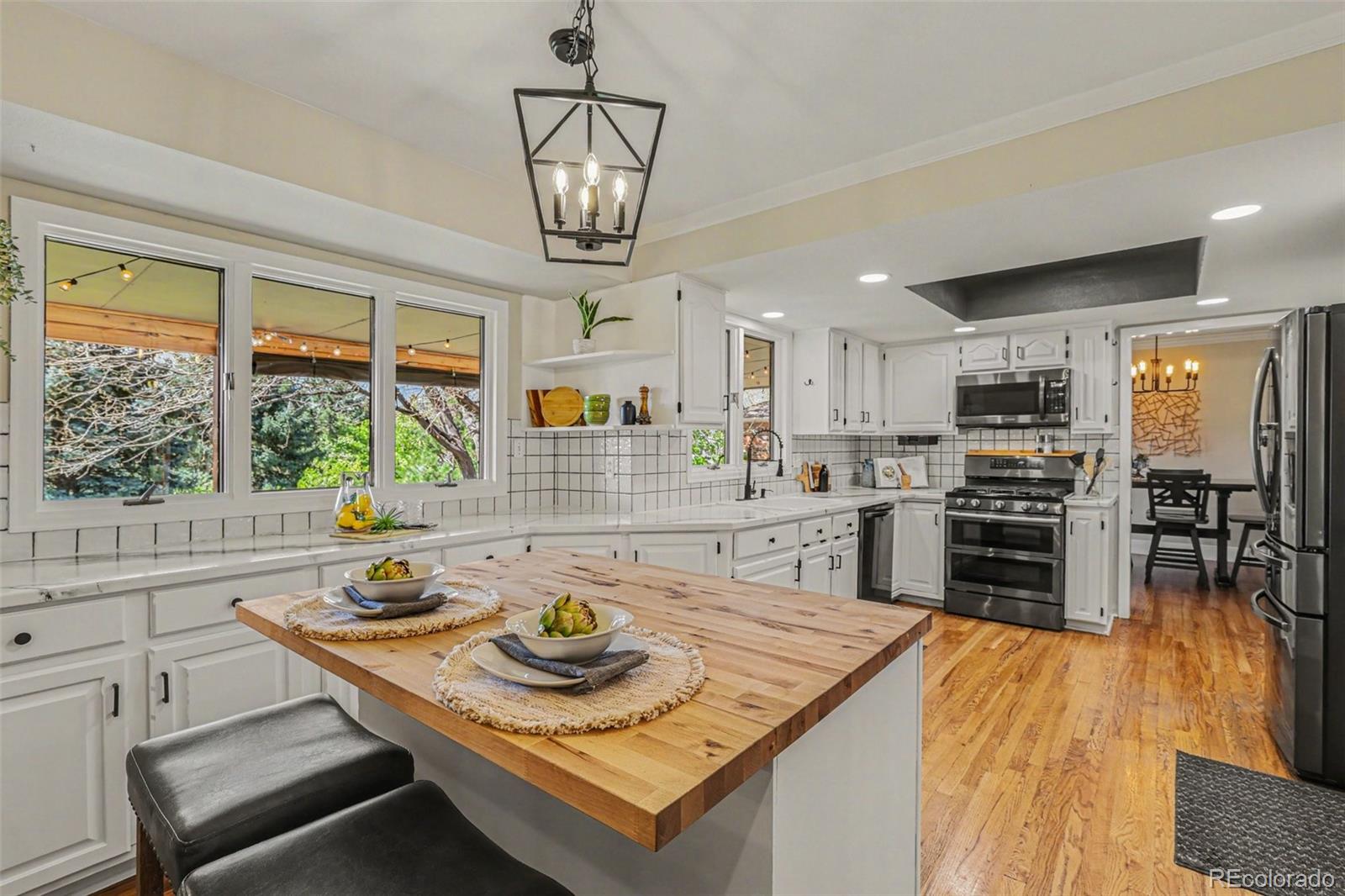 MLS Image #3 for 7577 s fillmore way,centennial, Colorado