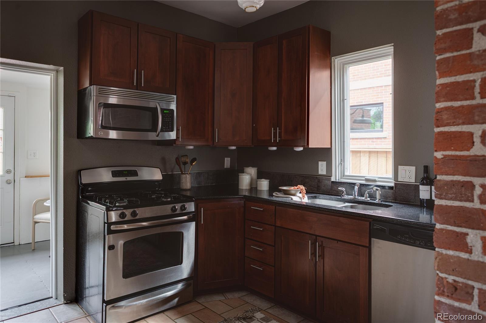 MLS Image #15 for 4319 w 35th avenue,denver, Colorado