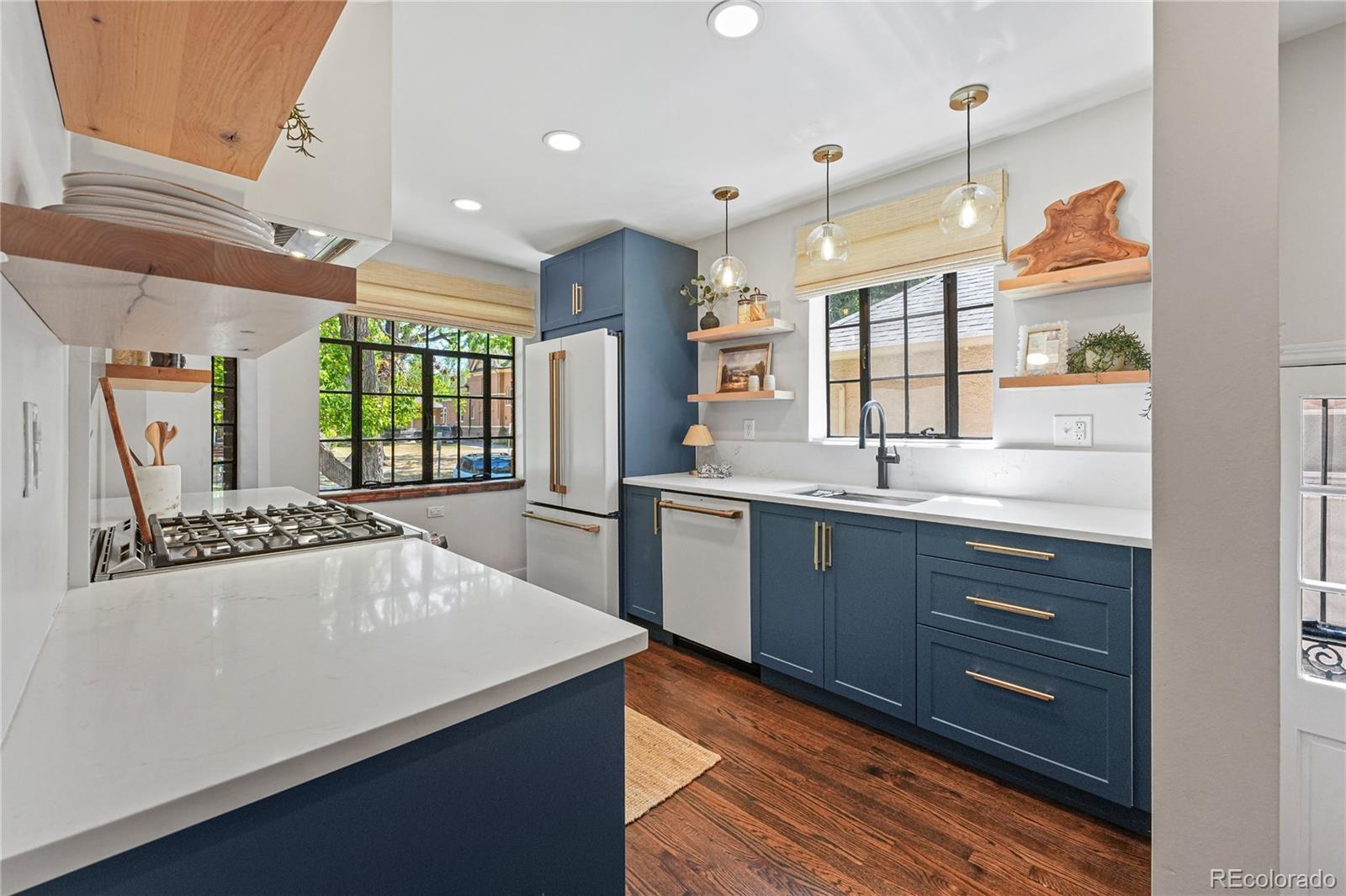 MLS Image #7 for 1375  birch street,denver, Colorado