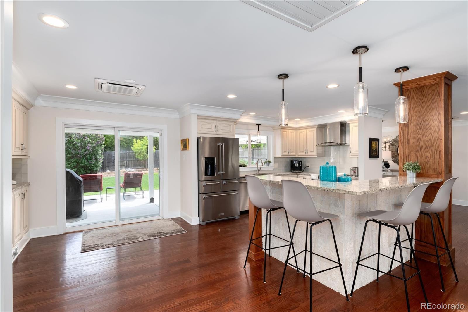 MLS Image #10 for 3750 s glencoe street,denver, Colorado