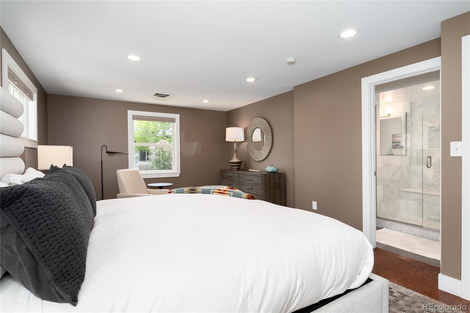 MLS Image #24 for 3750 s glencoe street,denver, Colorado