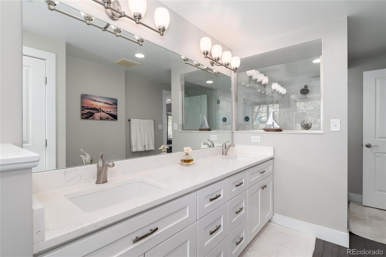 MLS Image #26 for 3750 s glencoe street,denver, Colorado