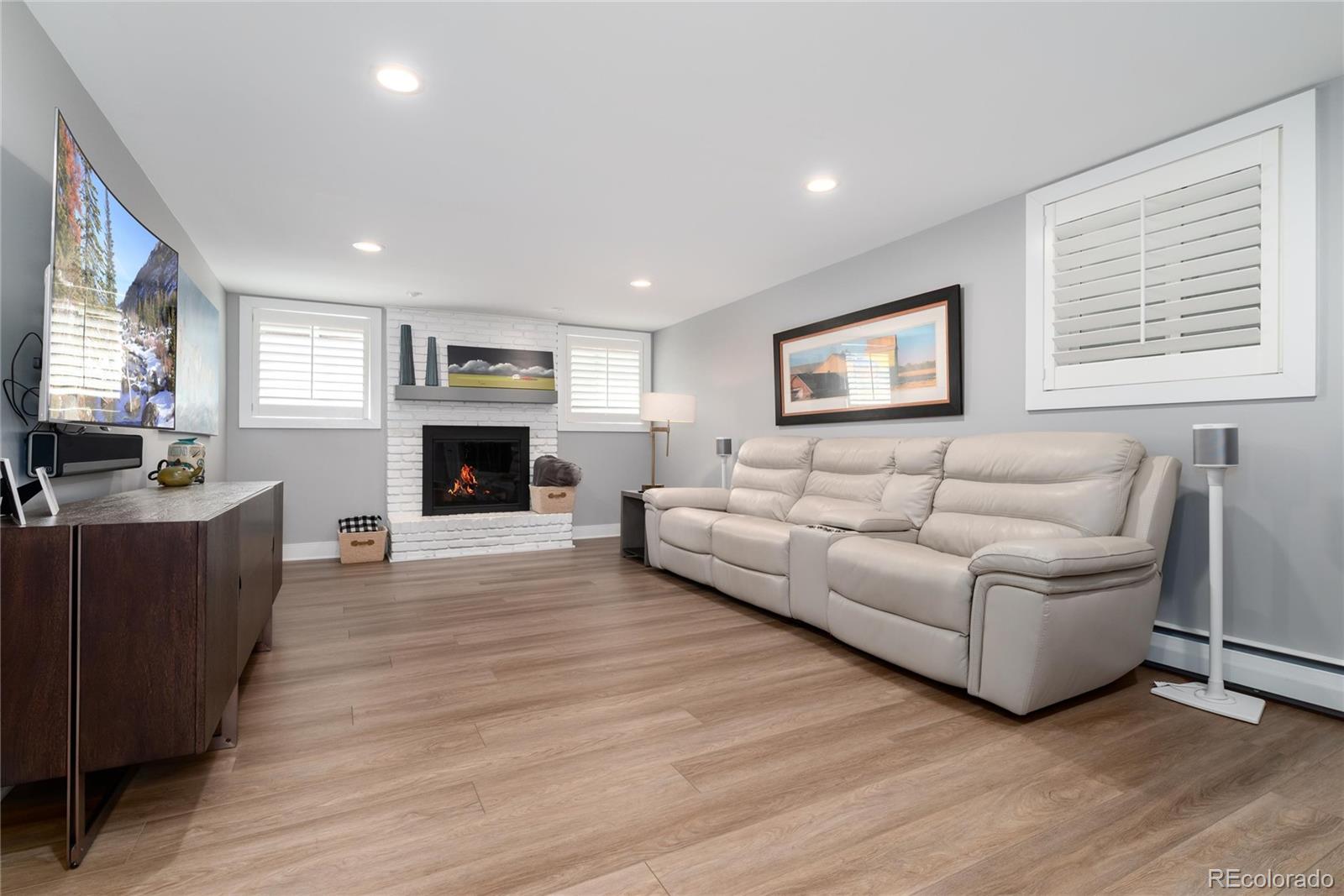 MLS Image #32 for 3750 s glencoe street,denver, Colorado