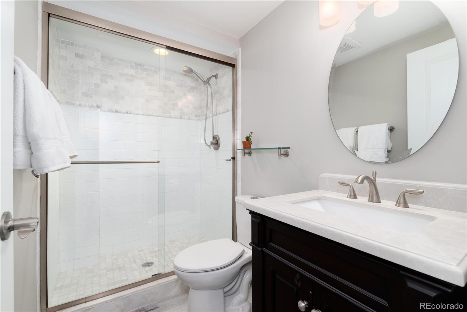 MLS Image #36 for 3750 s glencoe street,denver, Colorado
