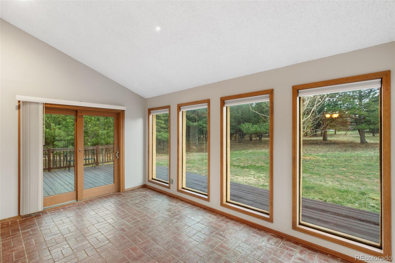 MLS Image #10 for 18460  sunburst drive,monument, Colorado